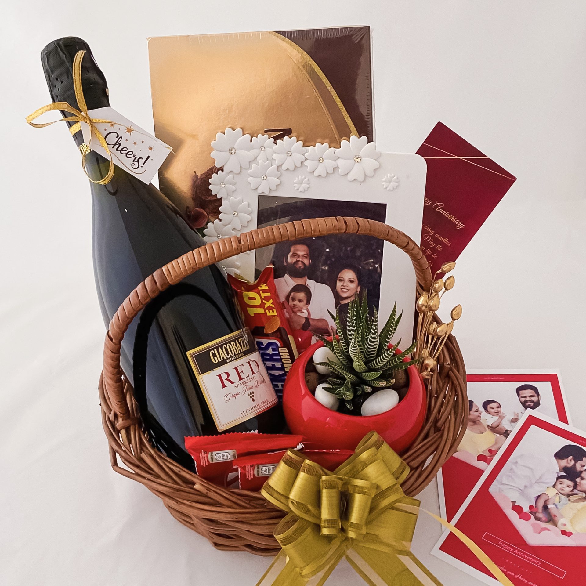 Wedding Hamper Ideas For Couples