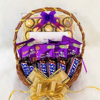 Women day chocolate gift with Chocolate Truffles