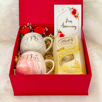 Best Anniversary Gift for Parents with favorite Couple mug Lindt Lindor white chocolate, Greeting card