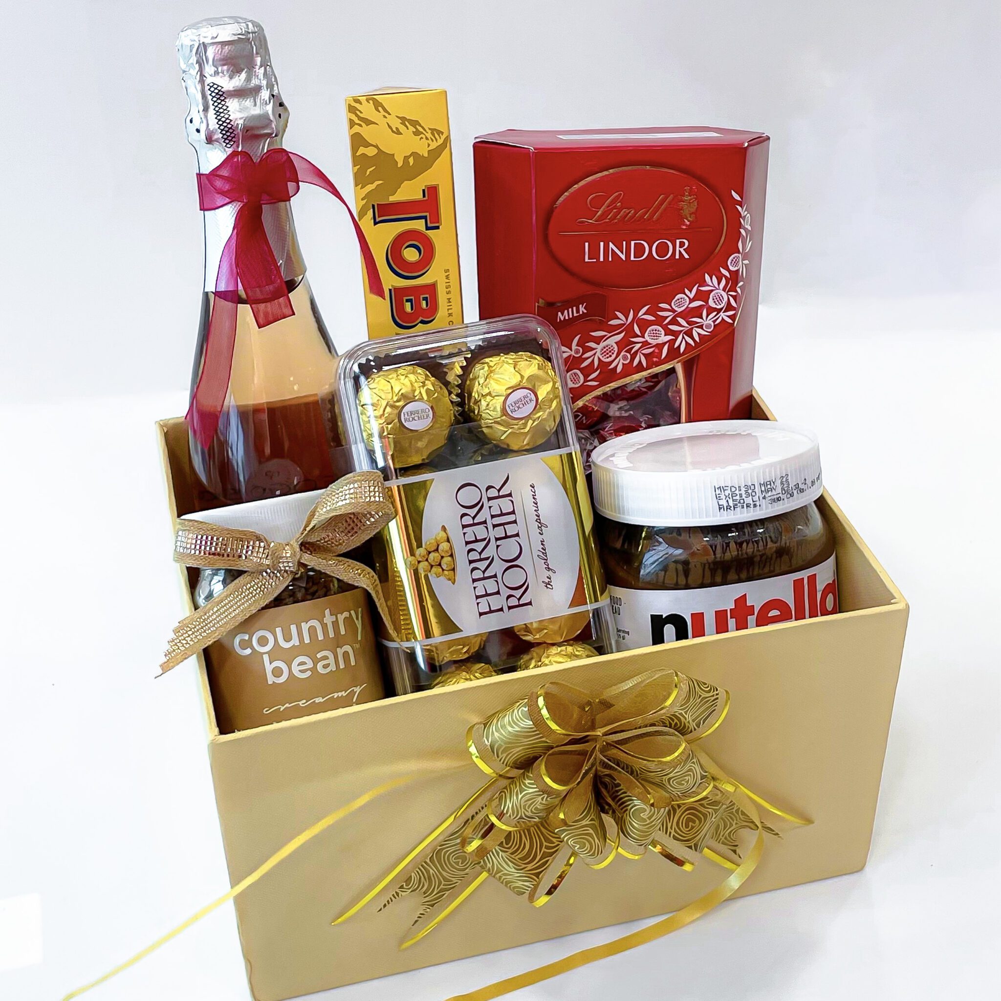 Men's Day Gift Ideas For Colleagues
 Worlds Men Day Gift Hampers At Best Rate With Chocolates