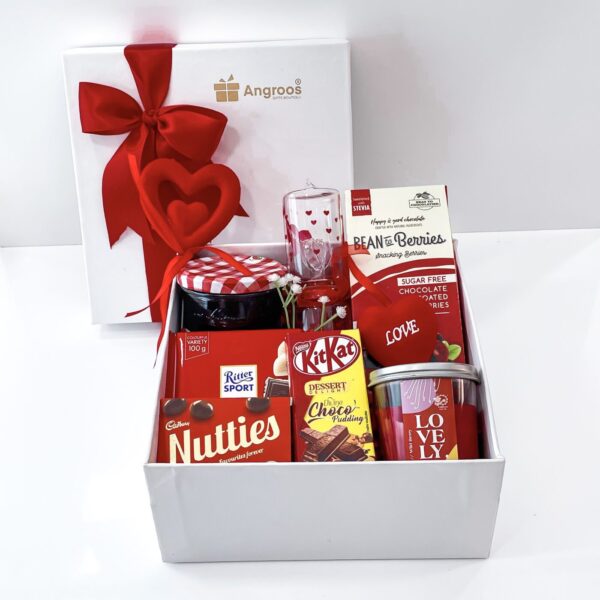 Loveholic Valentine's Day Proposal Hamper With Chocolates, Fruit Jam, And More - Image 2