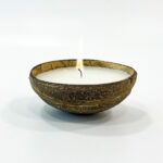 Coconut shell candle