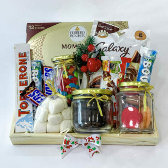 Festive Joy Christmas Gift Basket : Unwrap the Magic with our Premium Christmas Hamper