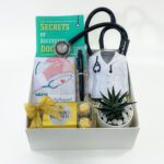 personalized gift for doctors day