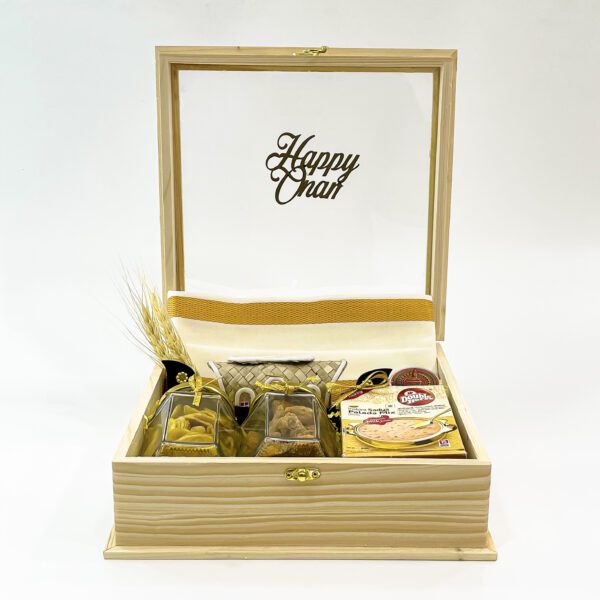 A unique Kerala sweets gift box contains Banana chips, Instant palada mix, and more - Image 3