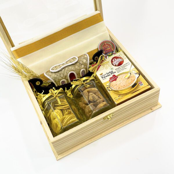 A unique Kerala sweets gift box contains Banana chips, Instant palada mix, and more - Image 5