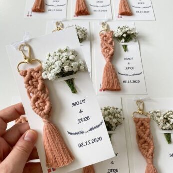 Beautiful Handmade return gifts with macrame keychains and dried flowers x 50 Pcs