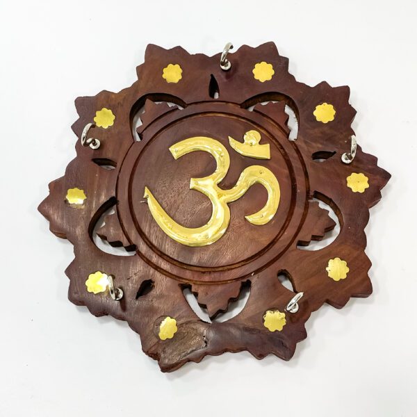 Handcrafted om chakra key holder for your walls (Large): H 0.5 x W 7.5 x L 7.5 inches - Image 3