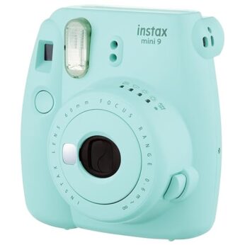 Creating lasting memories with the Fujifilm Instax Mini 9 full set!