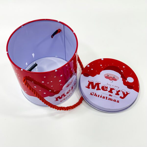 Keep your Christmas safe and neat with our Christmas storage container - Image 4