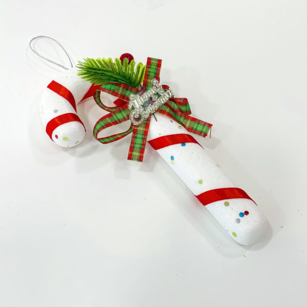 Twinkling Wonderland: Red & White Christmas Tree Garland - 3x1x6.5 - Image 2