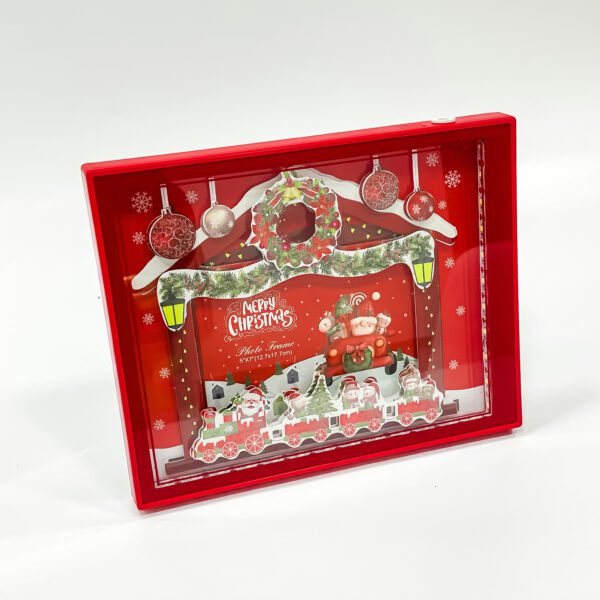 Cherished and personalized Christmas photo frame for your festive season - Image 3