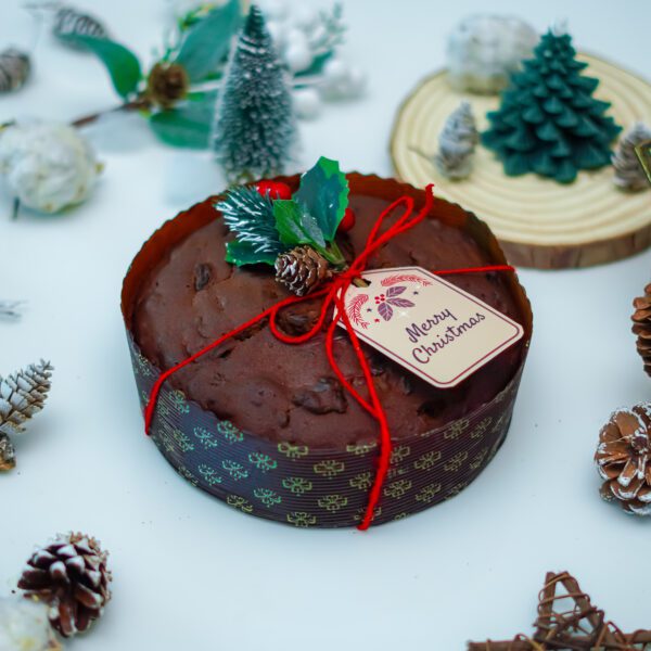 Round Cake for Christmas