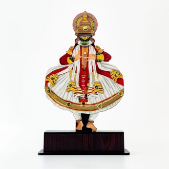 Majestic dancing Kathakali stand – Harmonious blend of detailing and vibrant colors