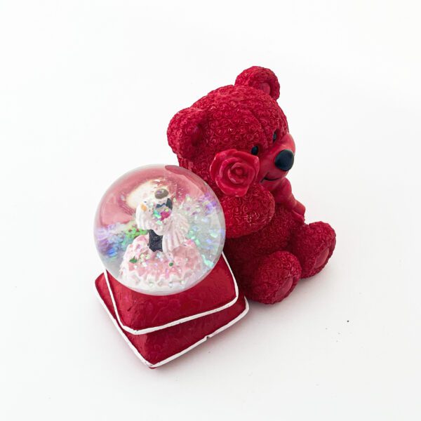 Beautiful solid teddy bear and couple snow globe - Image 4