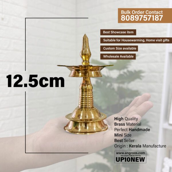 Traditional brass Nilavilakku with 5 wicks for spiritual ambiance (Height - 5 inches) - Image 2