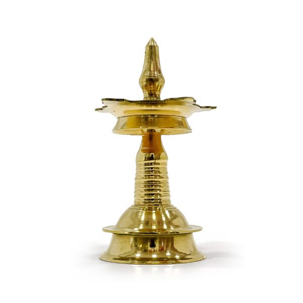 Traditional brass Nilavilakku with 5 wicks for spiritual ambiance (Height - 5 inches) - Image 3