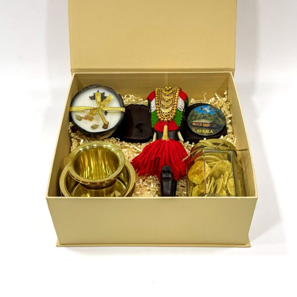 Kerala traditional souvenir gift hamper