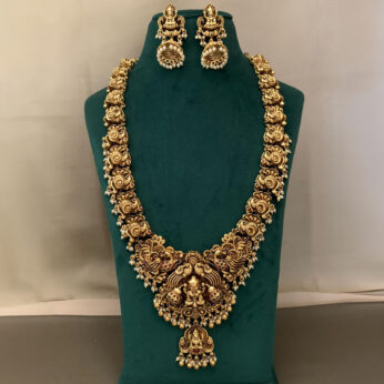 Exquisite Traditional Temple Jewelry Set