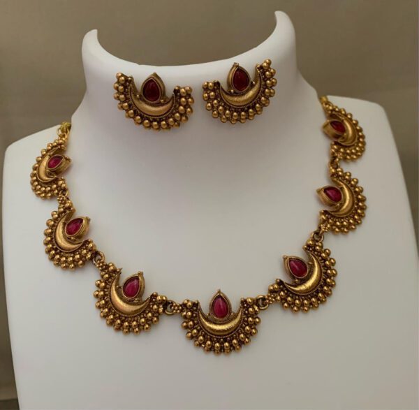 Artificial Gold Necklaces