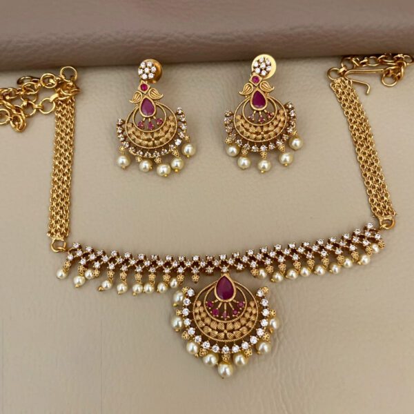 Gold-Tone Festive Necklace Set