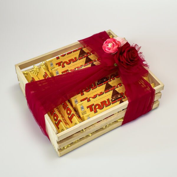 Chocolate gift hamper for girls