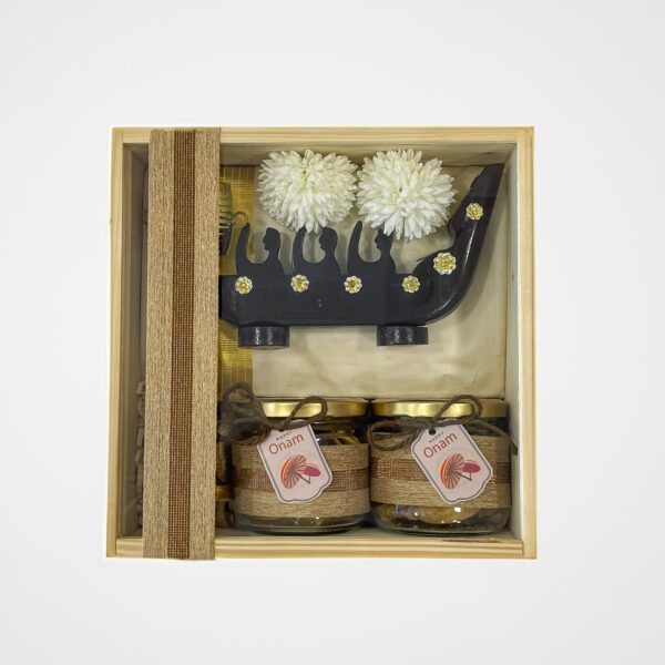 Deluxe Onam Gift Hamper with Unique Wooden Box | Timeless Kerala Elegance - Image 5