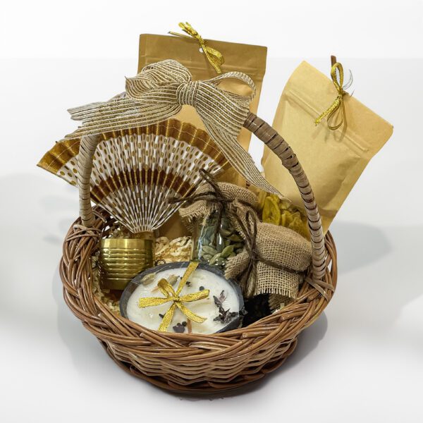 Traditional hampers for onam