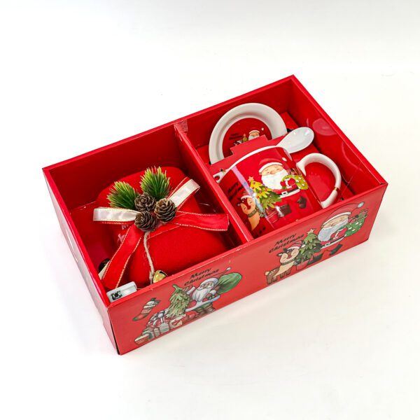 Unique Christmas Mug Set with Beautiful Holiday Decorations - Image 2