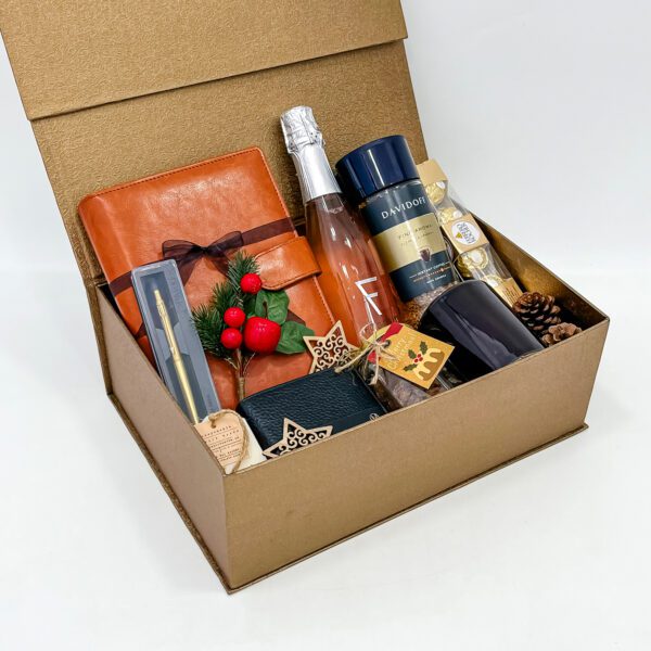 Premium Christmas Gift Hamper for Men – Unwrap Elegance & Festive Joy - Image 2