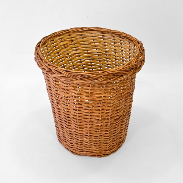 Elegant Handcrafted Wicker Basket - Durable, Eco-Friendly, and Stylish - Image 3