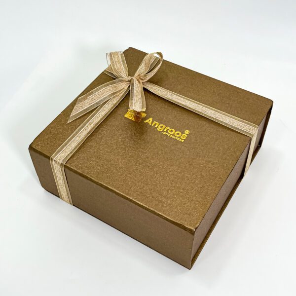 Exquisite Xmas Gift Box – A Perfect Blend of Elegance and Festive Cheer! - Image 4