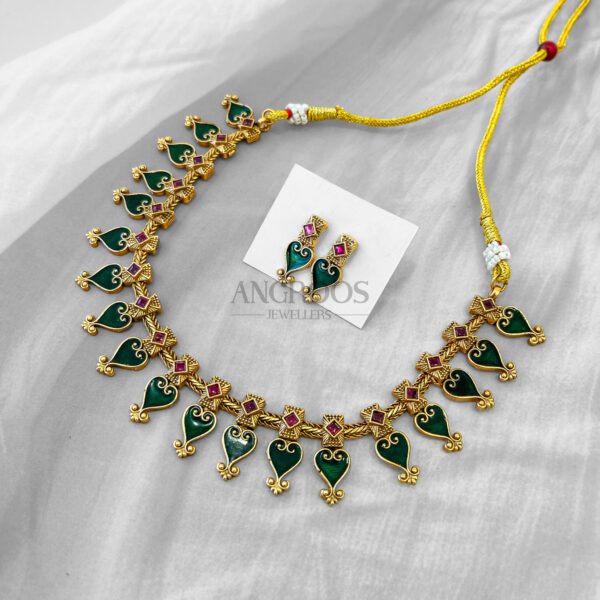 Green Enamel Necklace Set