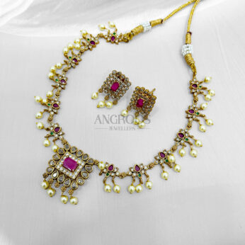 Lotus Pearl Necklace Set – Graceful Traditional Elegance