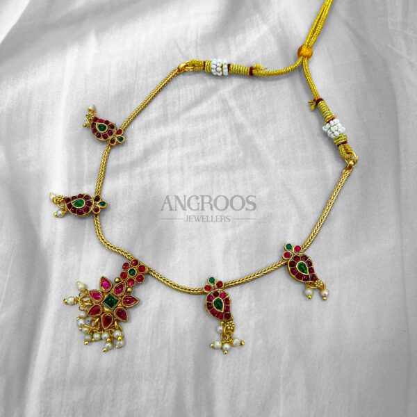 Exquisite Traditional Gold-Plated Necklace and Earring Set - Image 2