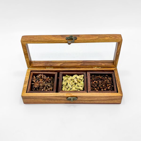 Premium Wooden Spice Box with Three Spices and a Clear Transparent Lid - Image 4