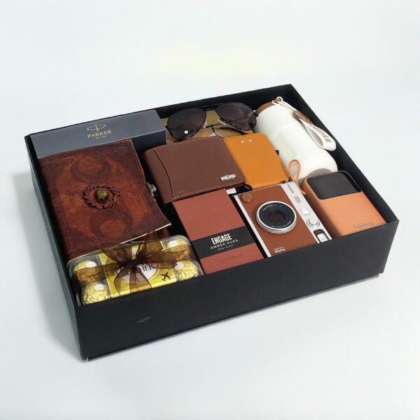 Elite Luxury Gift Hamper for Men – Premium, Classy & Timeless - Image 2