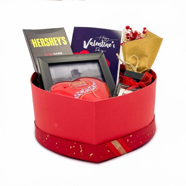 Perfect Valentine's Day Gifts for Boyfriend | Meaningful Surprise with Elegant Touch - Image 4