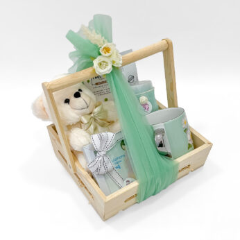 Mom to Be Gift Hamper Tray with Teddy Bear, Mug & Candle